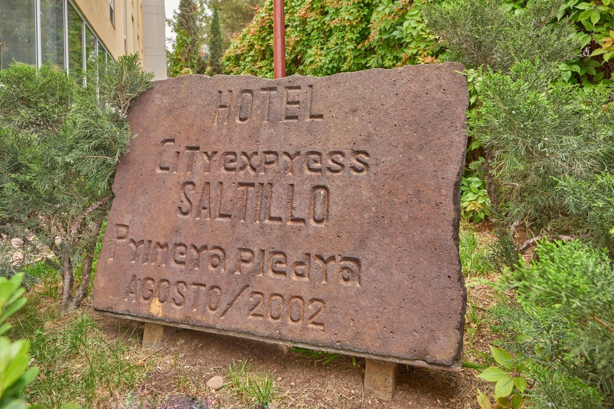 City Express By Marriott Saltillo Norte Exterior photo